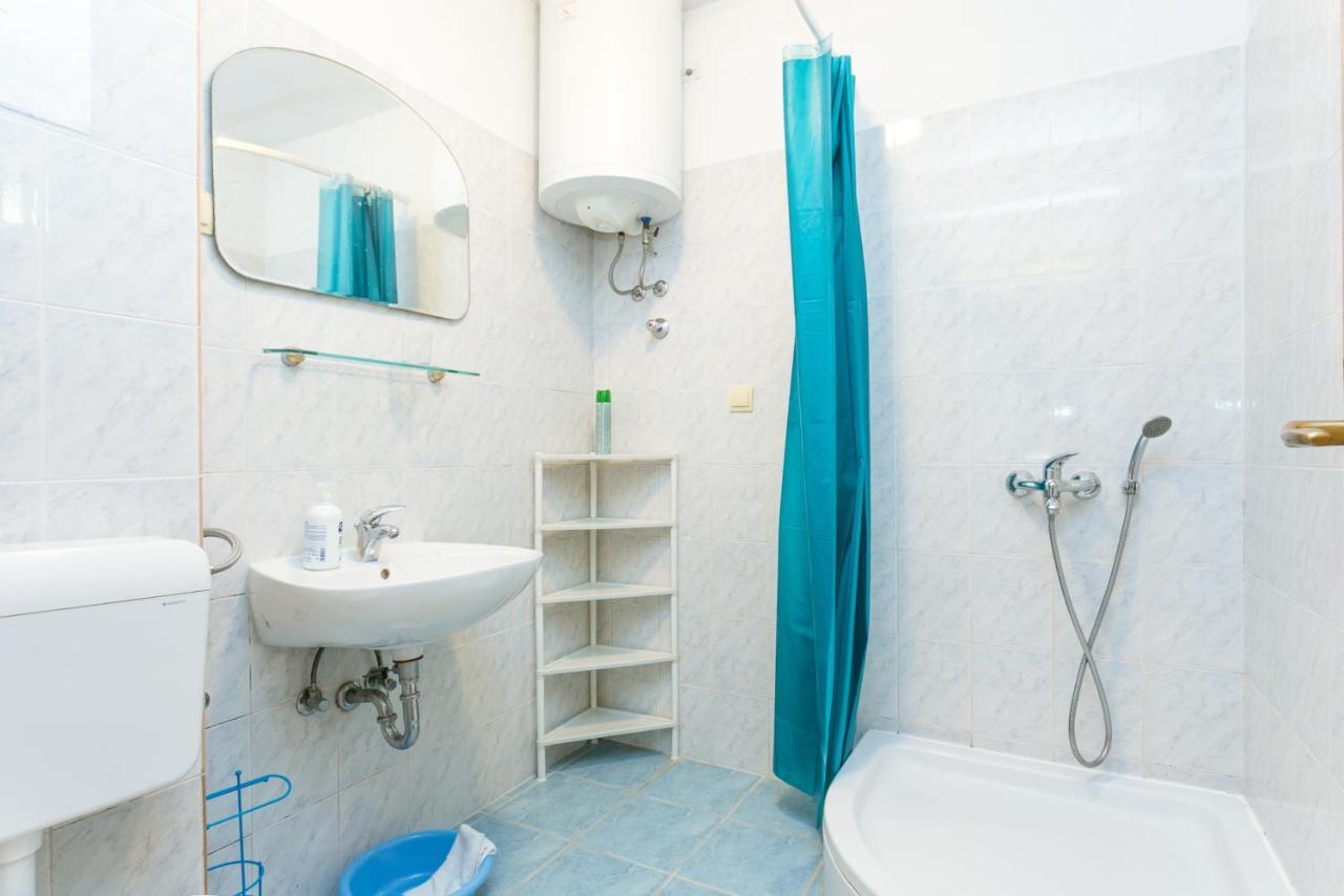 Apartments By The Sea Zivogosce - Porat, Makarska - 20207 อีกราเน ภายนอก รูปภาพ